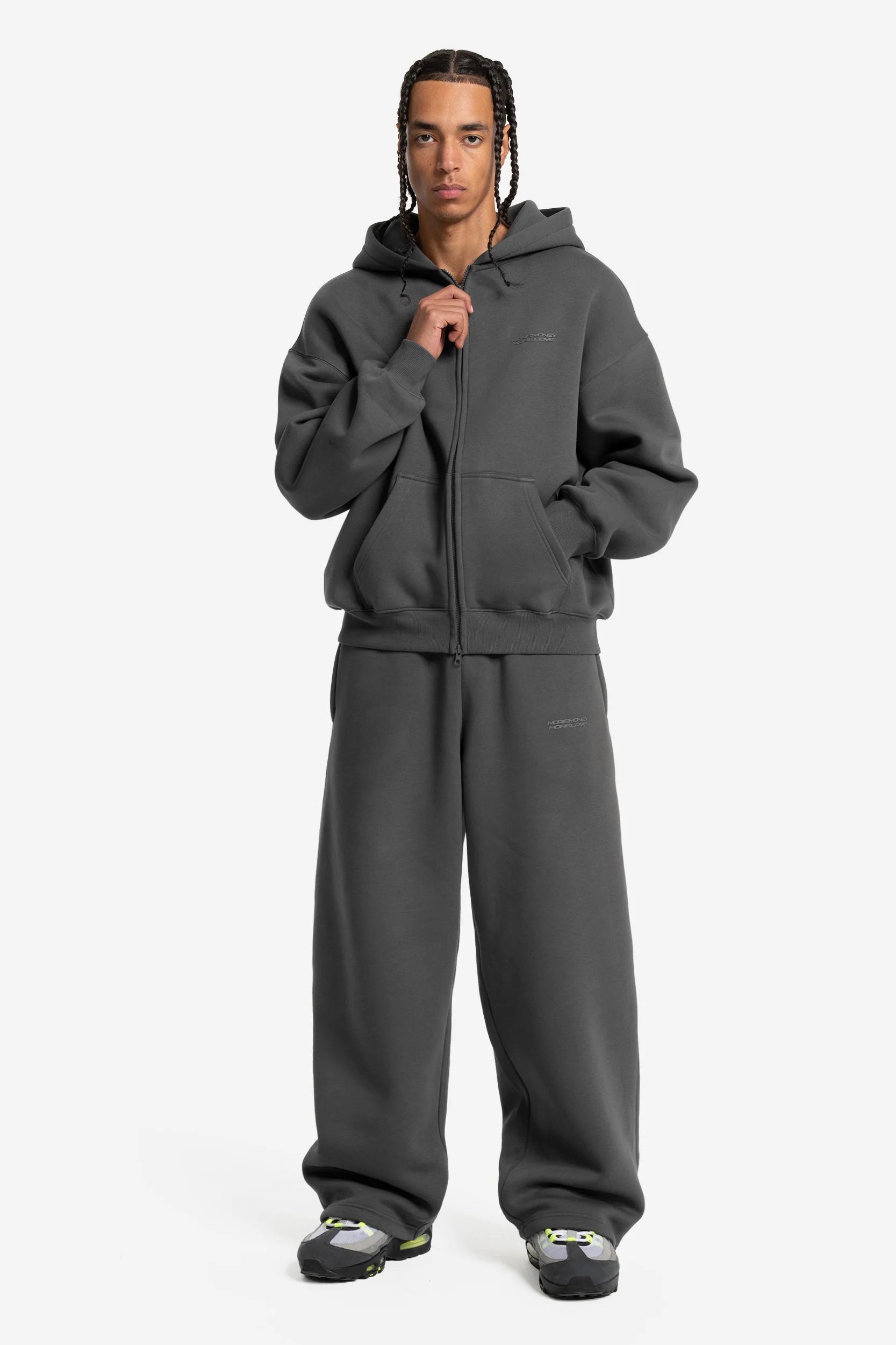 CLOUDS ZIP + JOGGER DARK GREY - Image 3