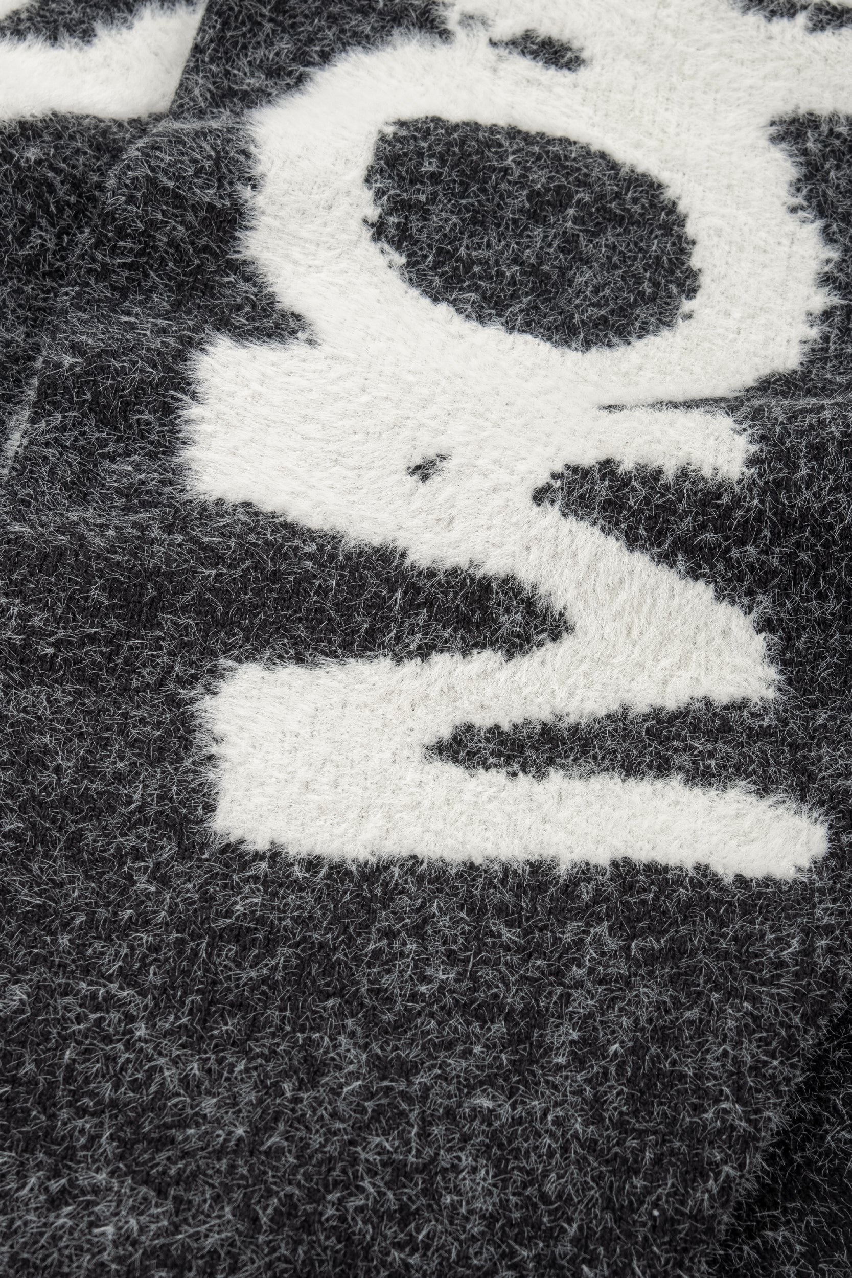 FURRY KNIT SWEATER BLACK - Image 5