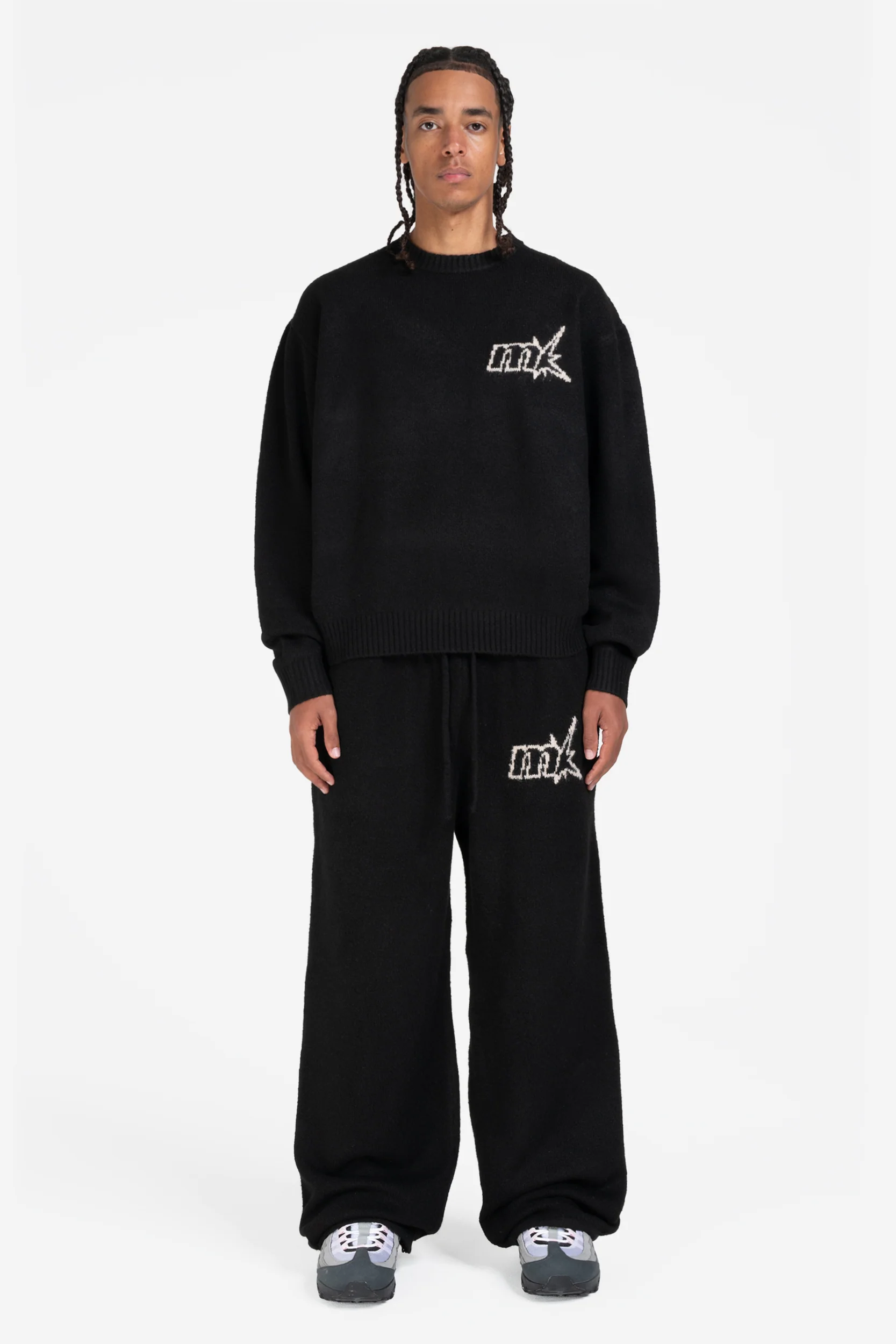 FUZZY KNIT SWEATER BLACK - Image 4