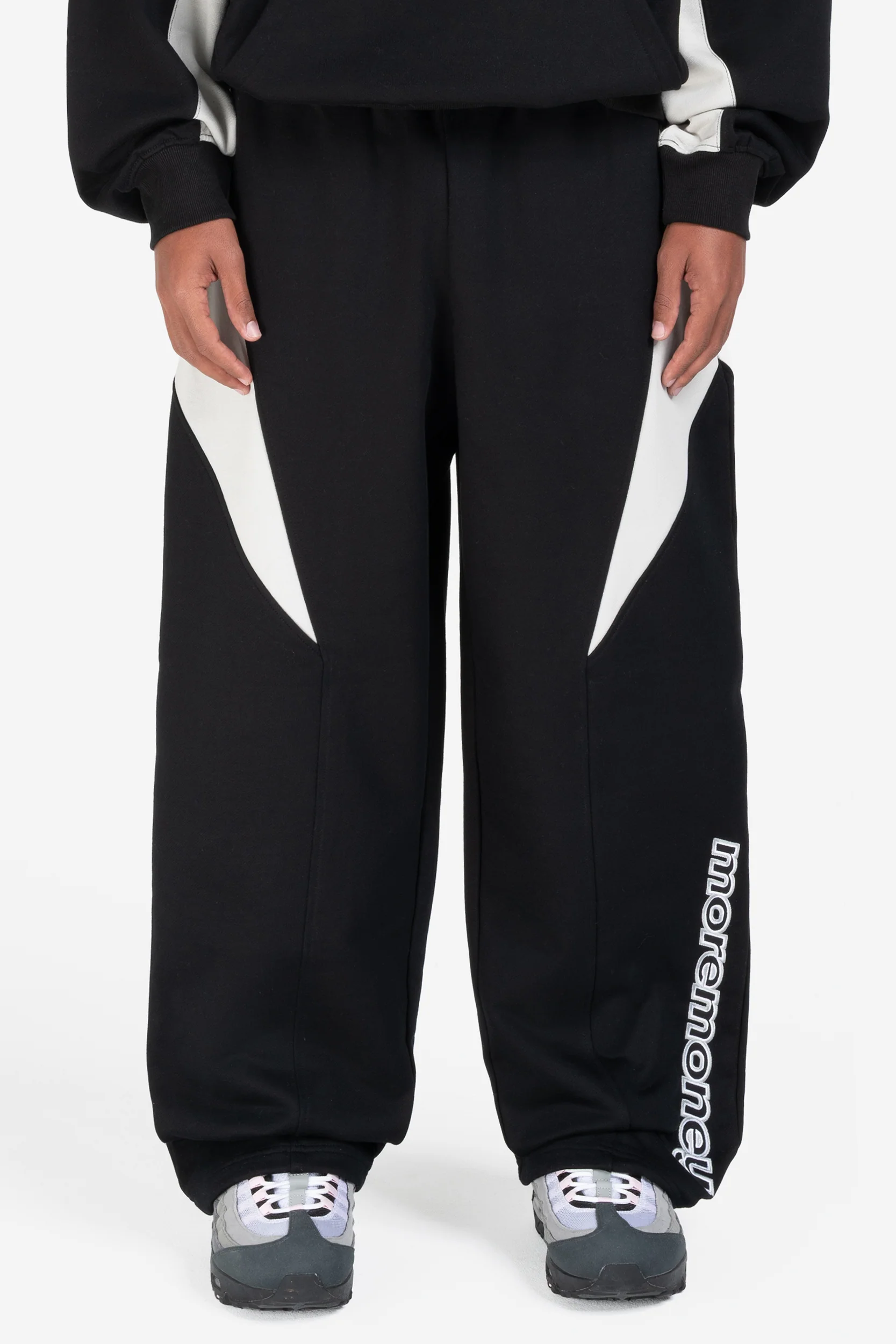 PANEL JOGGER BLACK - Image 2