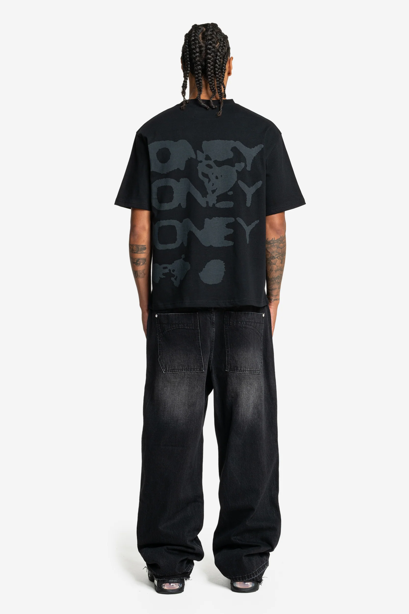 RADIANT CASH TEE ALL BLACK - Image 5