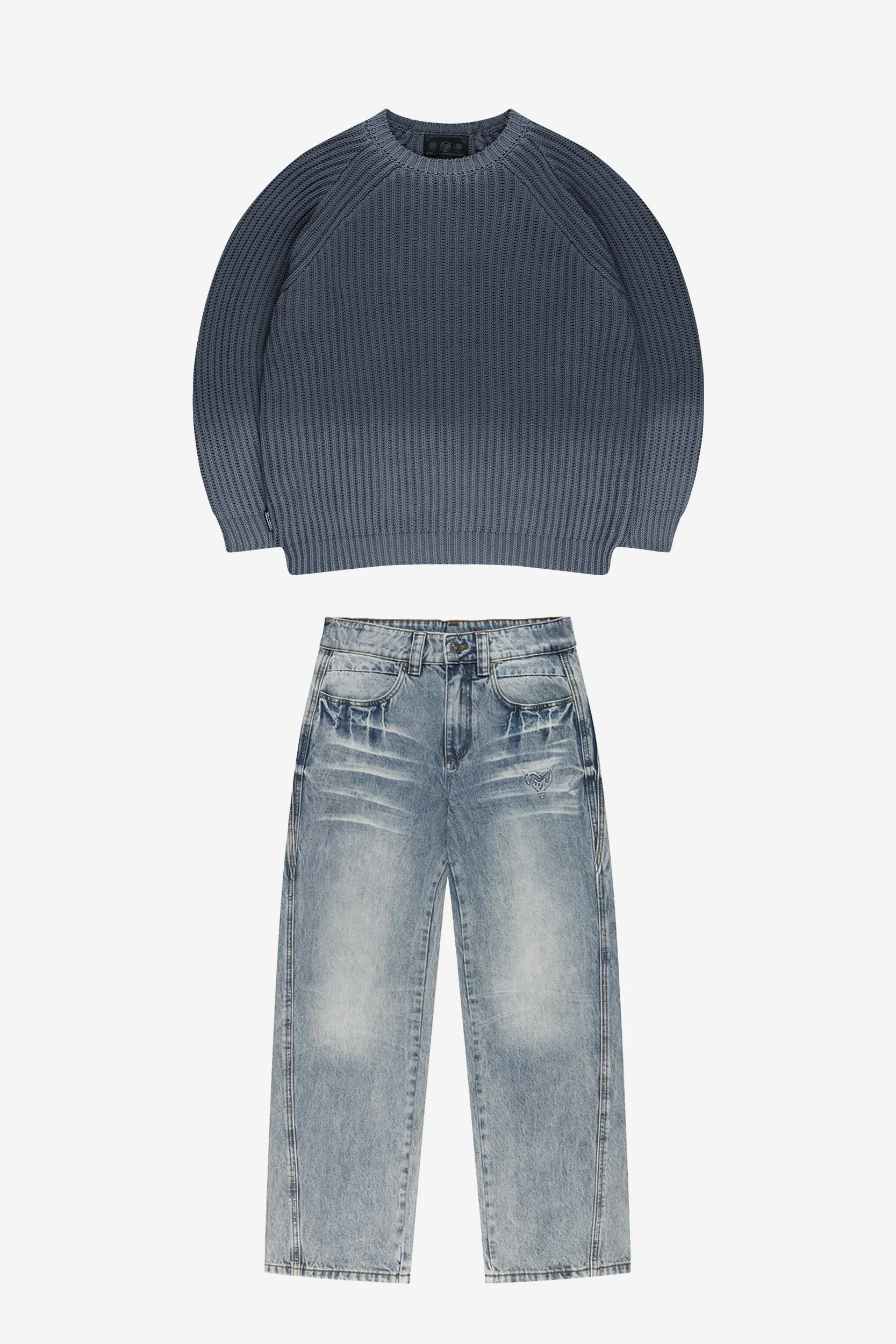 WASHED KNIT SWEATER ANTRACITE + DISTINCTIVE DENIM WASHED BLUE